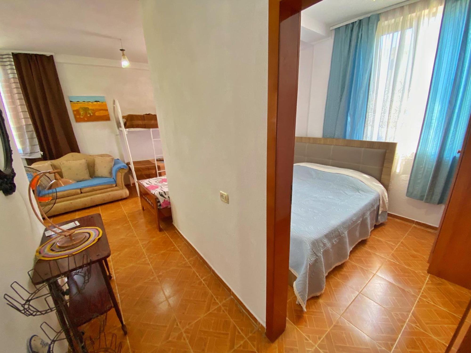 Joni'S Guest House ספילה מראה חיצוני תמונה